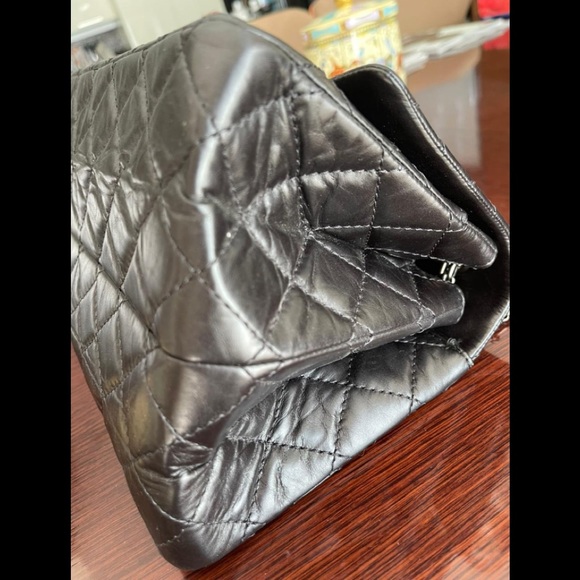Chanel Reissue 2.55 black Flap Bag in silver hardware, aged Calfskin/ - Picture 5 of 17